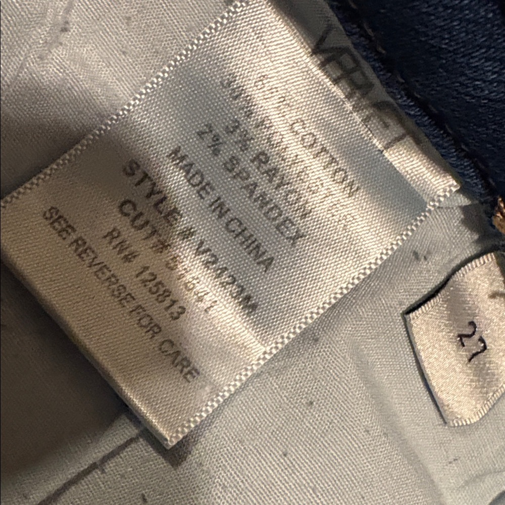 Vervet Classic Blue Women's Straight Leg Jeans in Size 4 - Picture 7 of 7